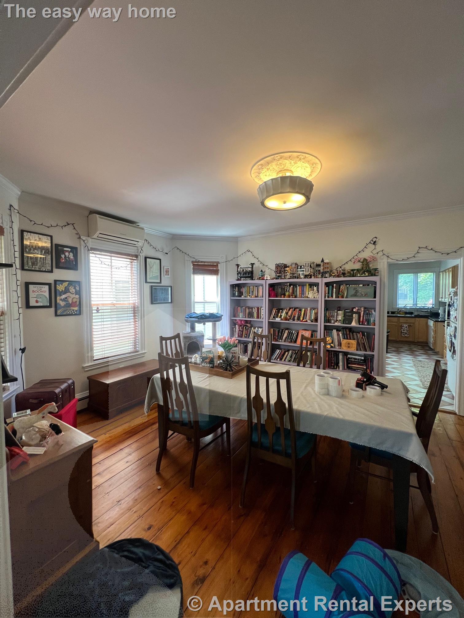 82 Holland St, Davis Square