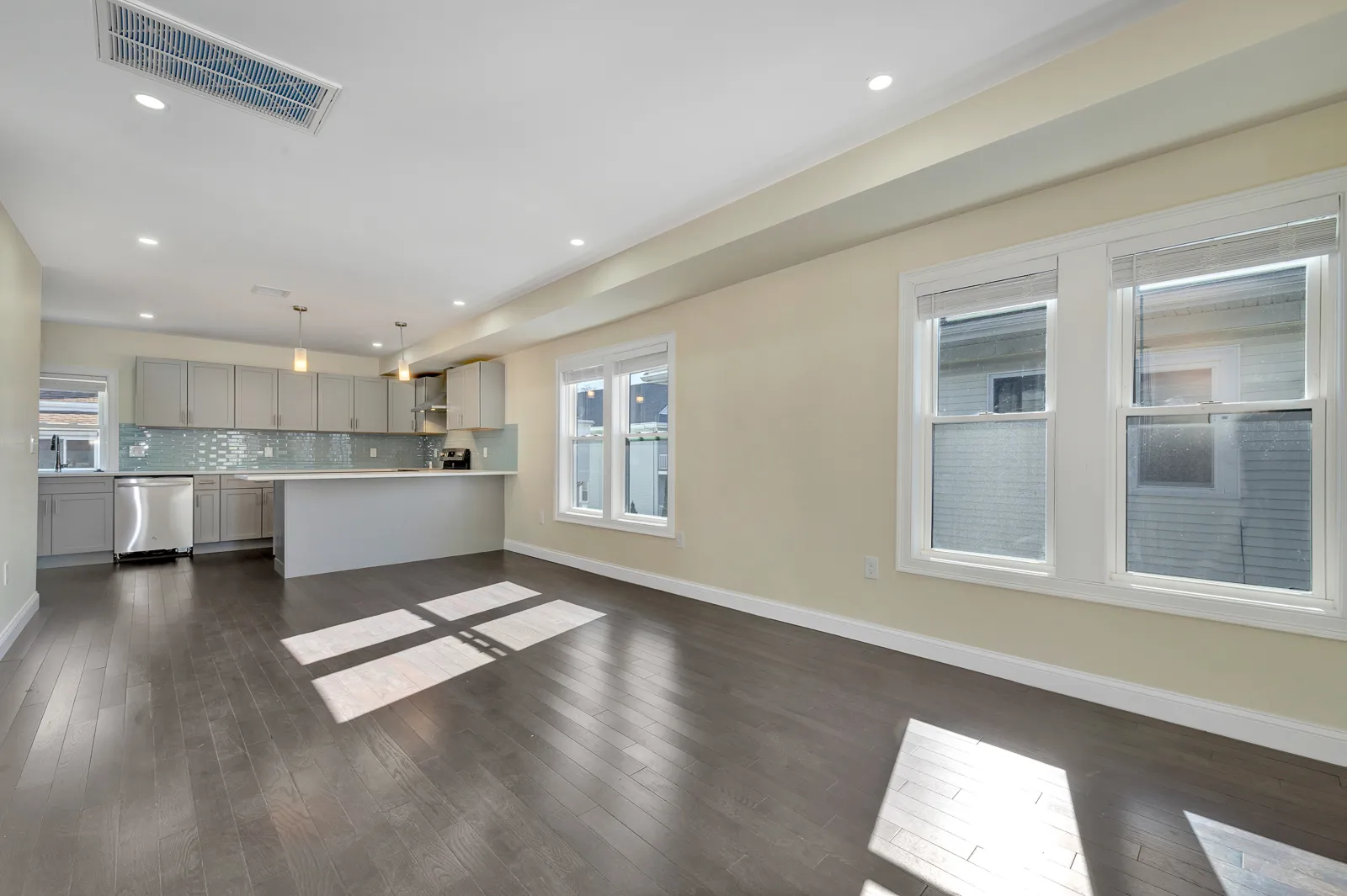 43 Wright Ave, South Medford