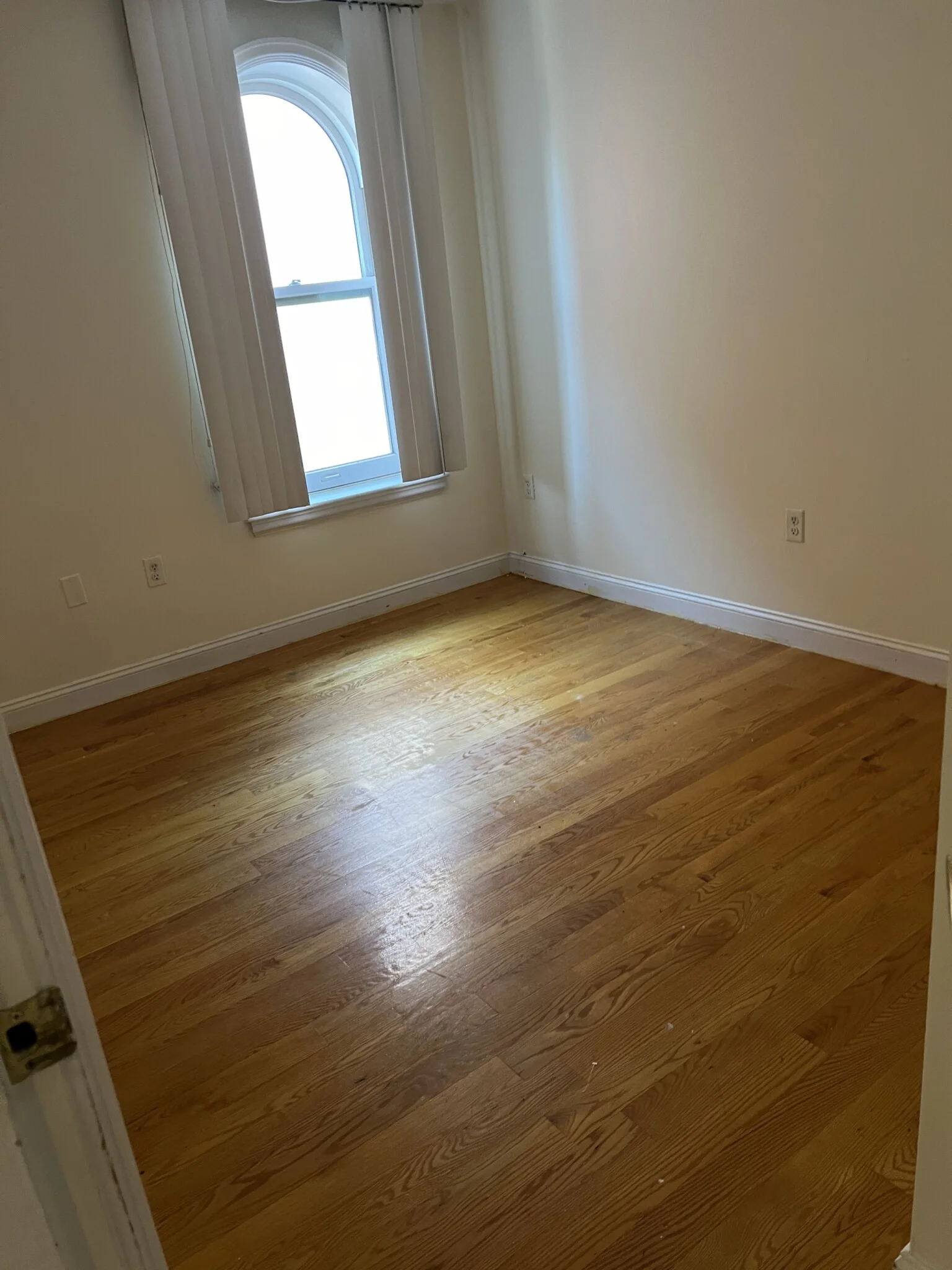 90 Westland Ave, Fenway