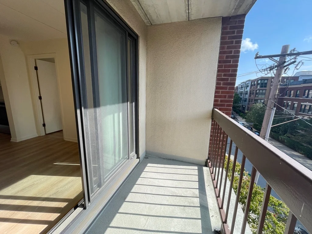 85 Brainerd Rd, Allston