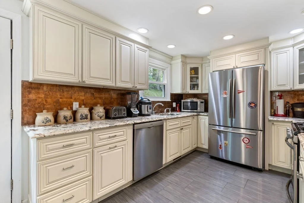 542 Commonwealth Ave, Newton