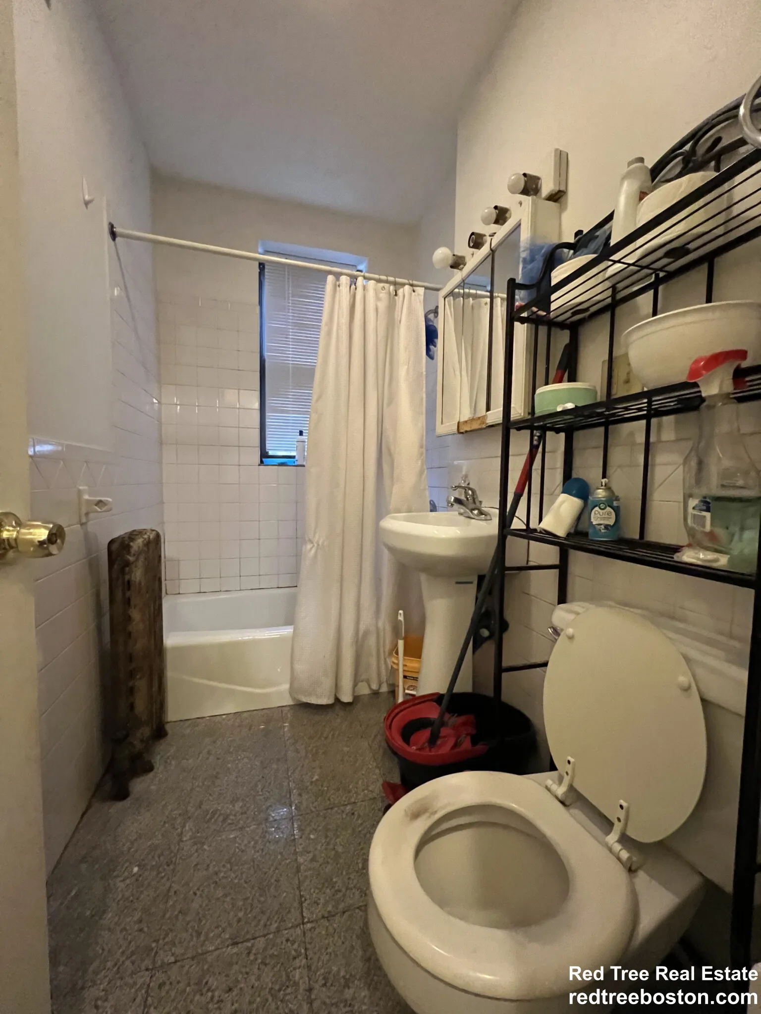 35 Cummings Rd, Brighton