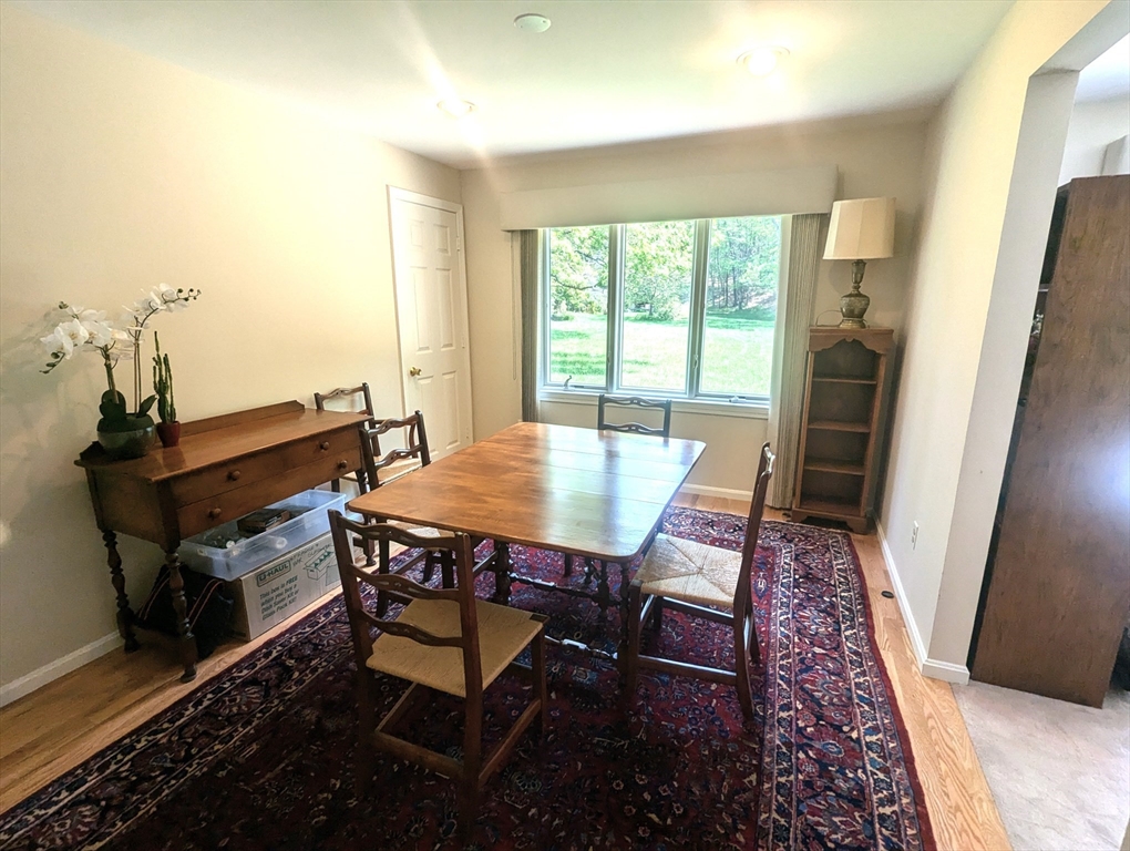 6 Christina, Wayland