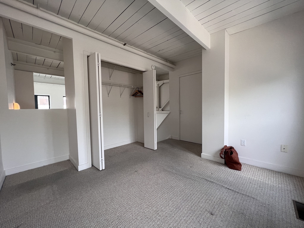 71 Fulkerson St, East Cambridge