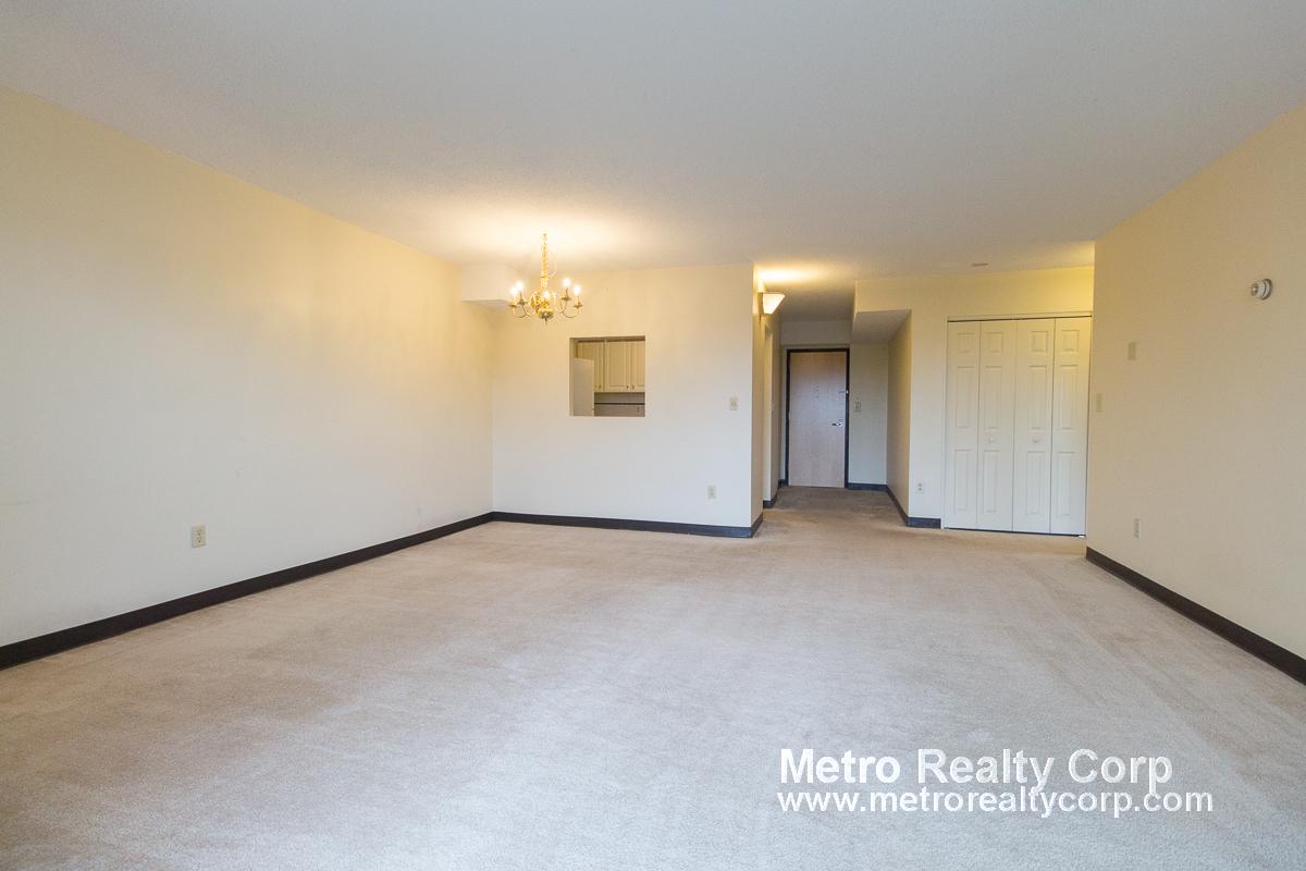 70 Centre St, Coolidge Corner