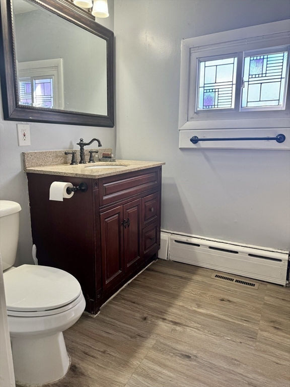 13 Smith St, South Hadley