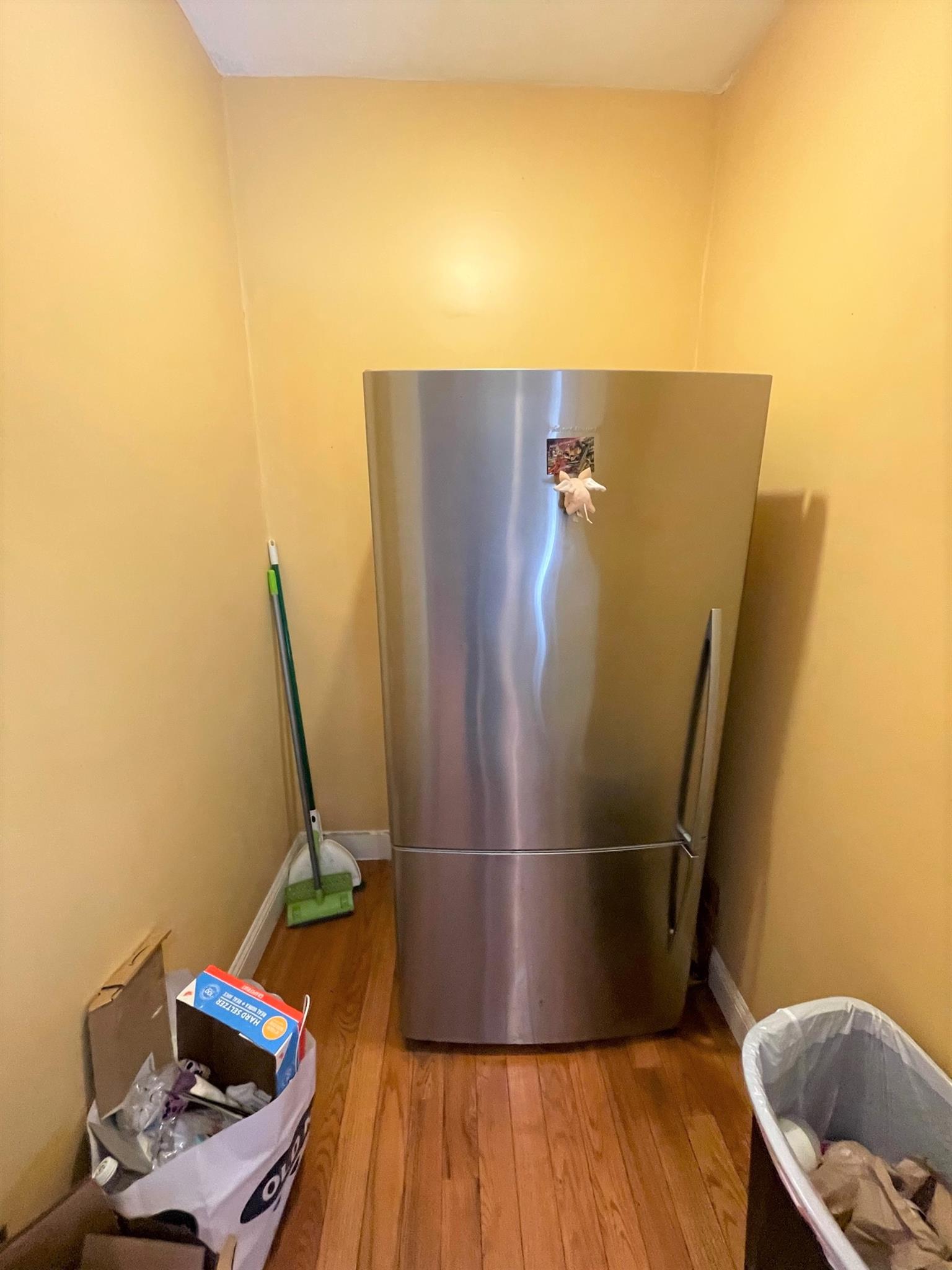 40 Newbern Ave, Medford