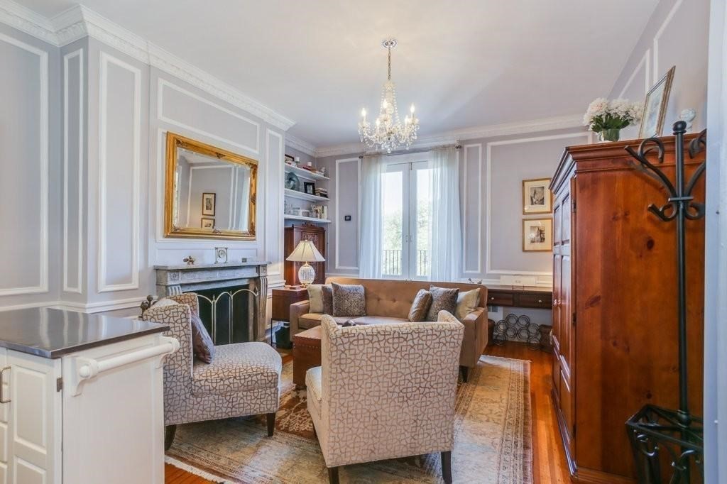 164 Beacon St, Back Bay