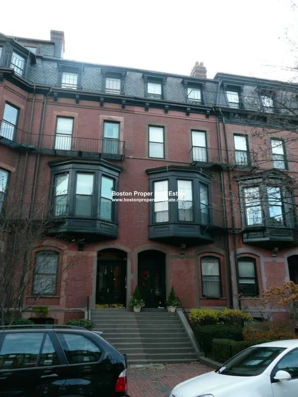 116 Marlborough St, Back Bay