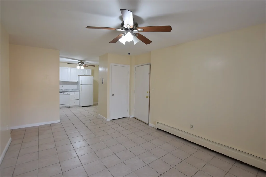 309 Pawtucket Blvd, Lowell