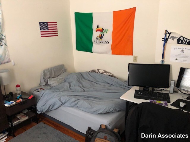 139 College Ave, Tufts