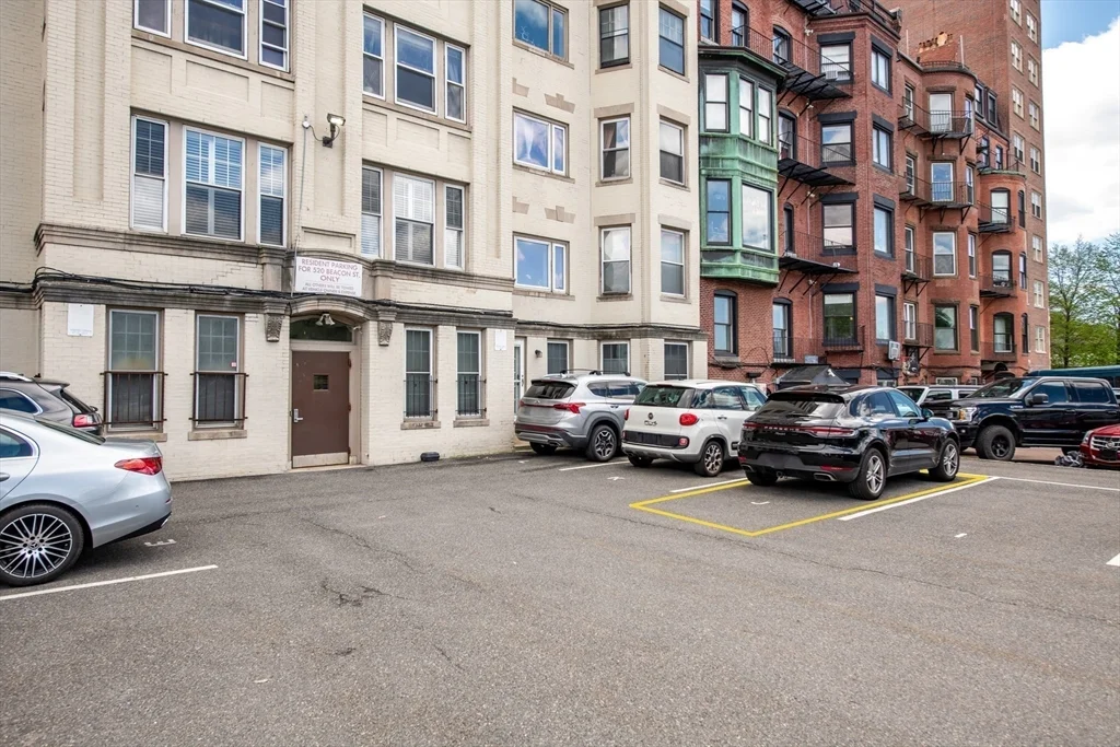 520 Beacon St, Back Bay