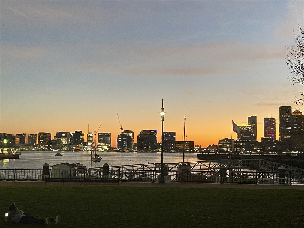 19 Saratoga St, East Boston