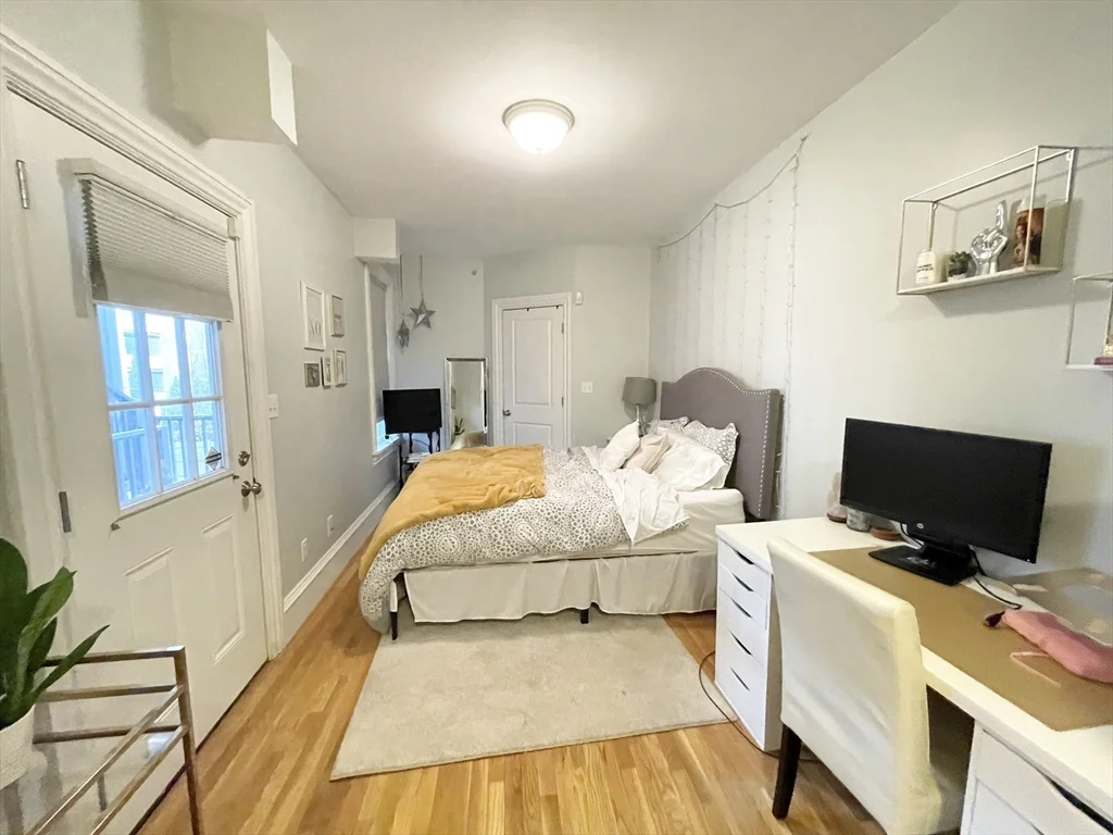 27-29 Telegraph, South Boston