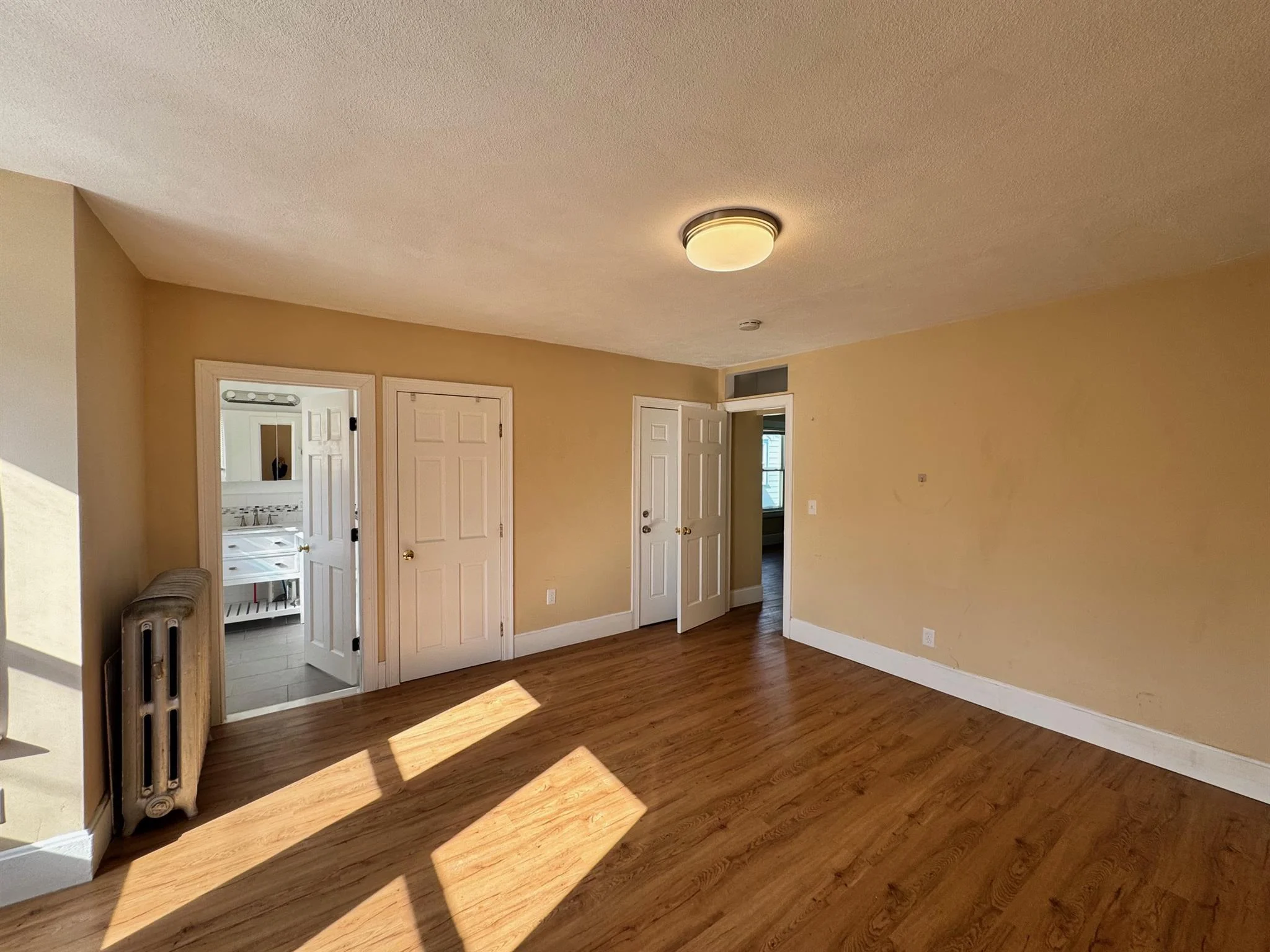 51 Beacon St, Ward Two