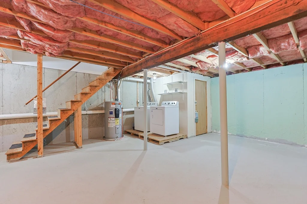 835 Mount Hope St, North Attleboro