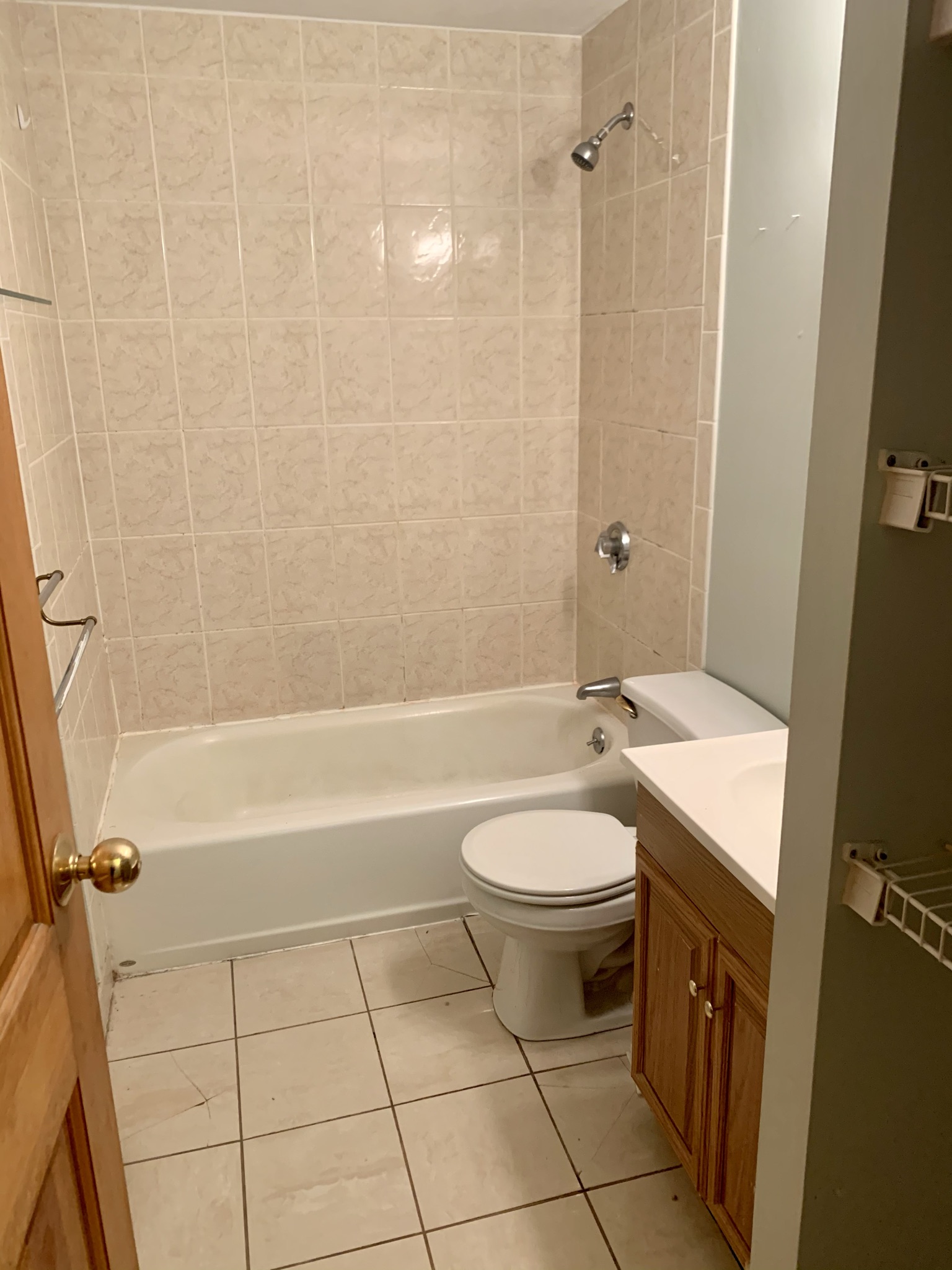 2 bed, 1 bath apartment for rent at 95 East Brookline St Unit 3, South End — photo 4 of 5