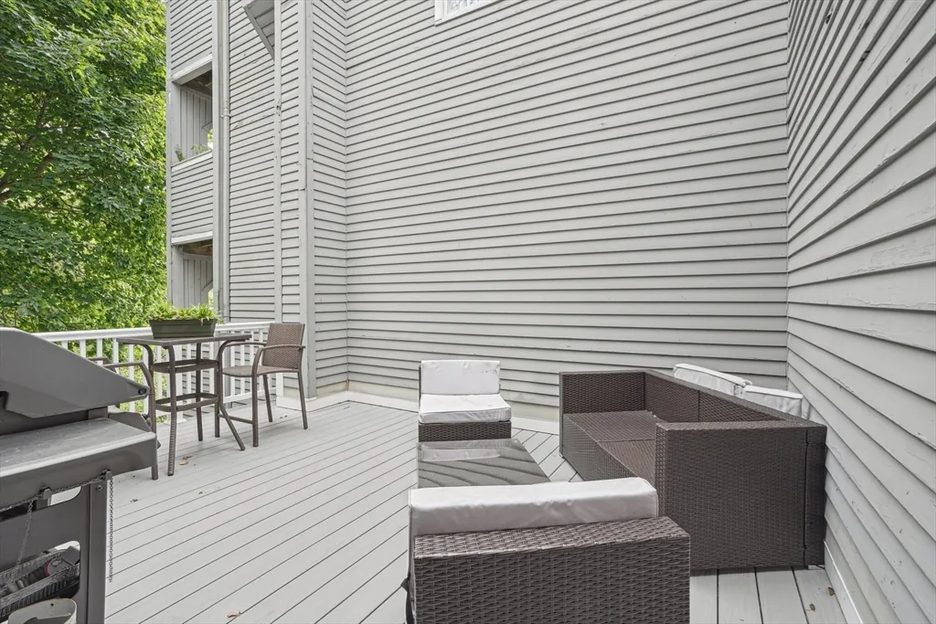 36 Cummings Rd, Brighton