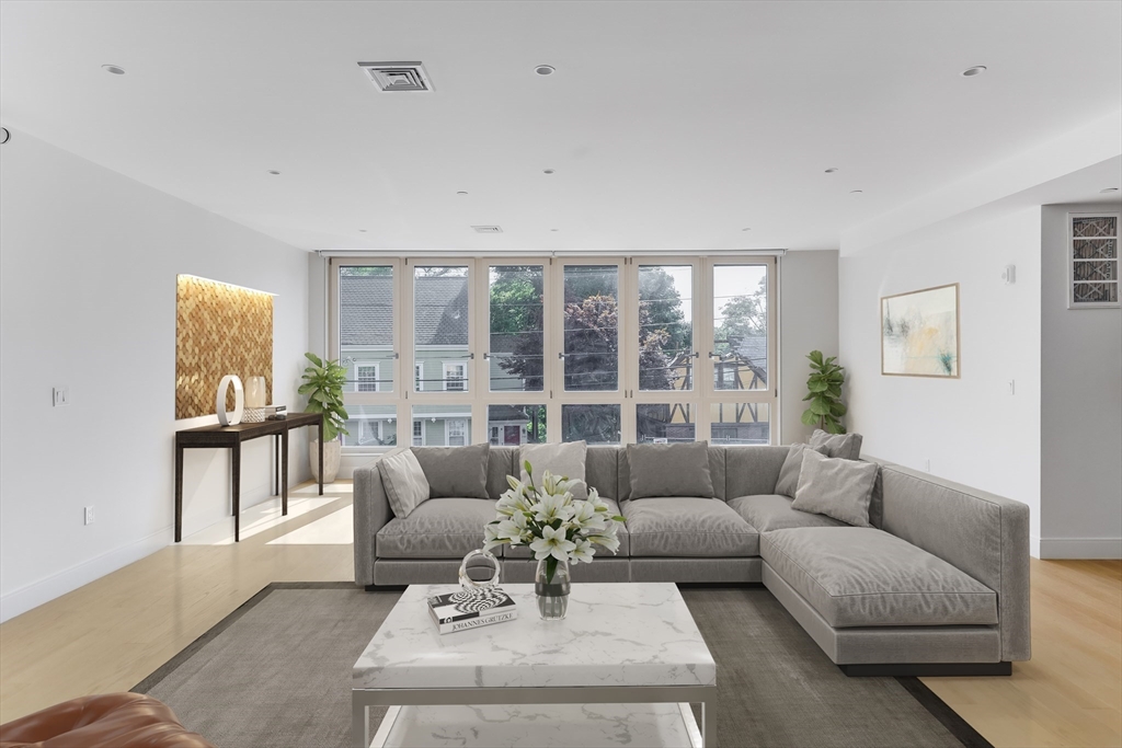 287 Tappan St, Beaconsfield