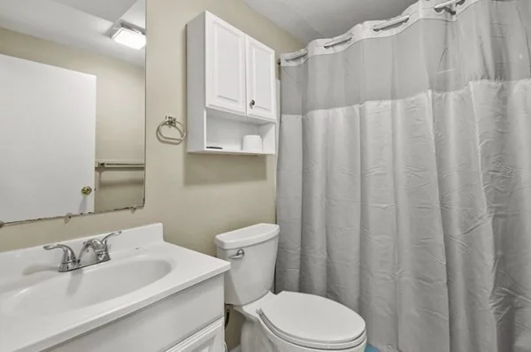 25 Carver St, Worcester