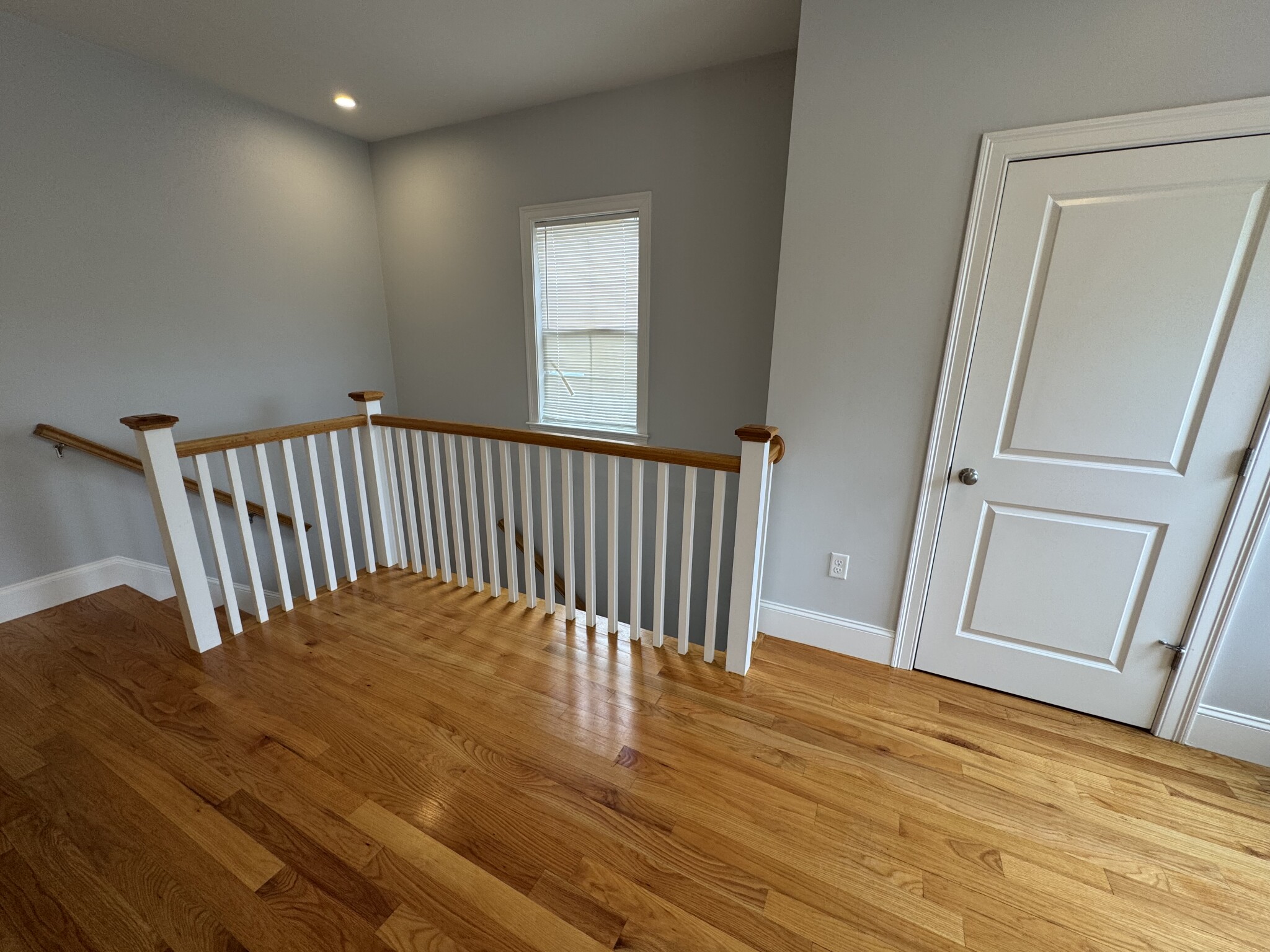 8 Islington St, Allston