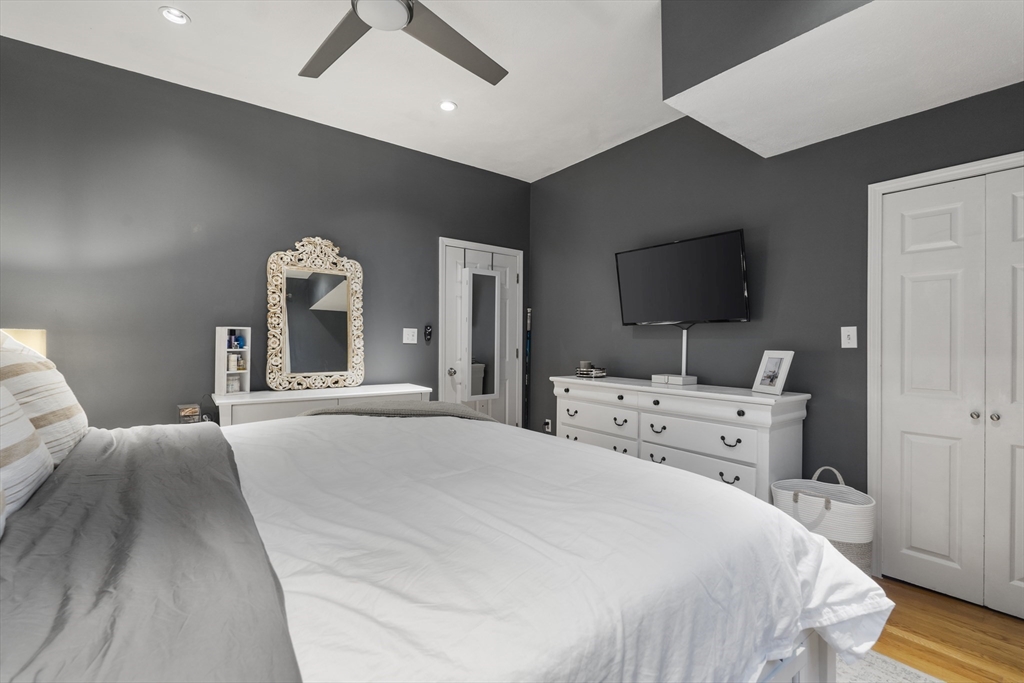 166 Ashmont St, Dorchester