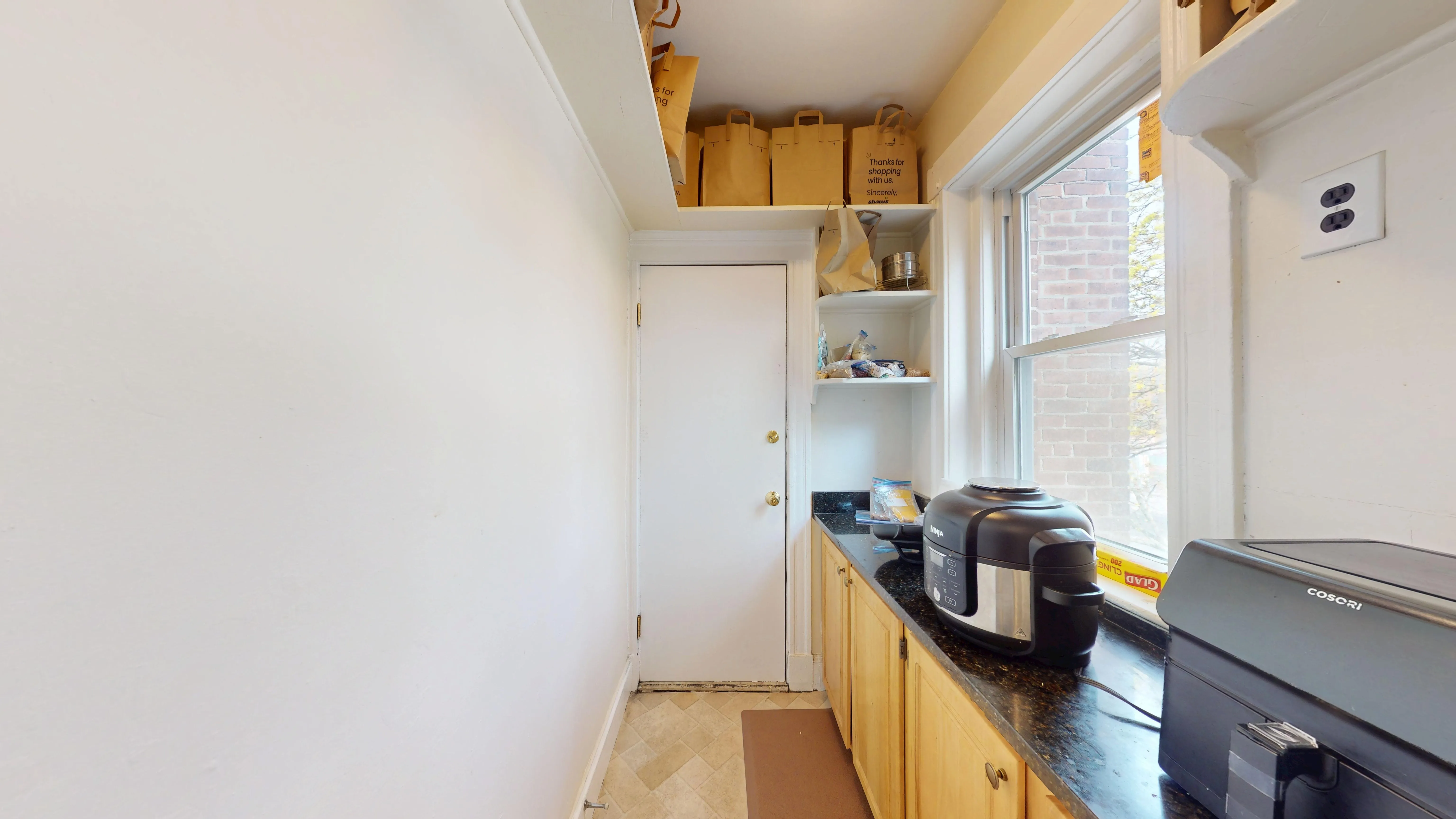 203-205 Winthrop Rd, Aspinwall Hill