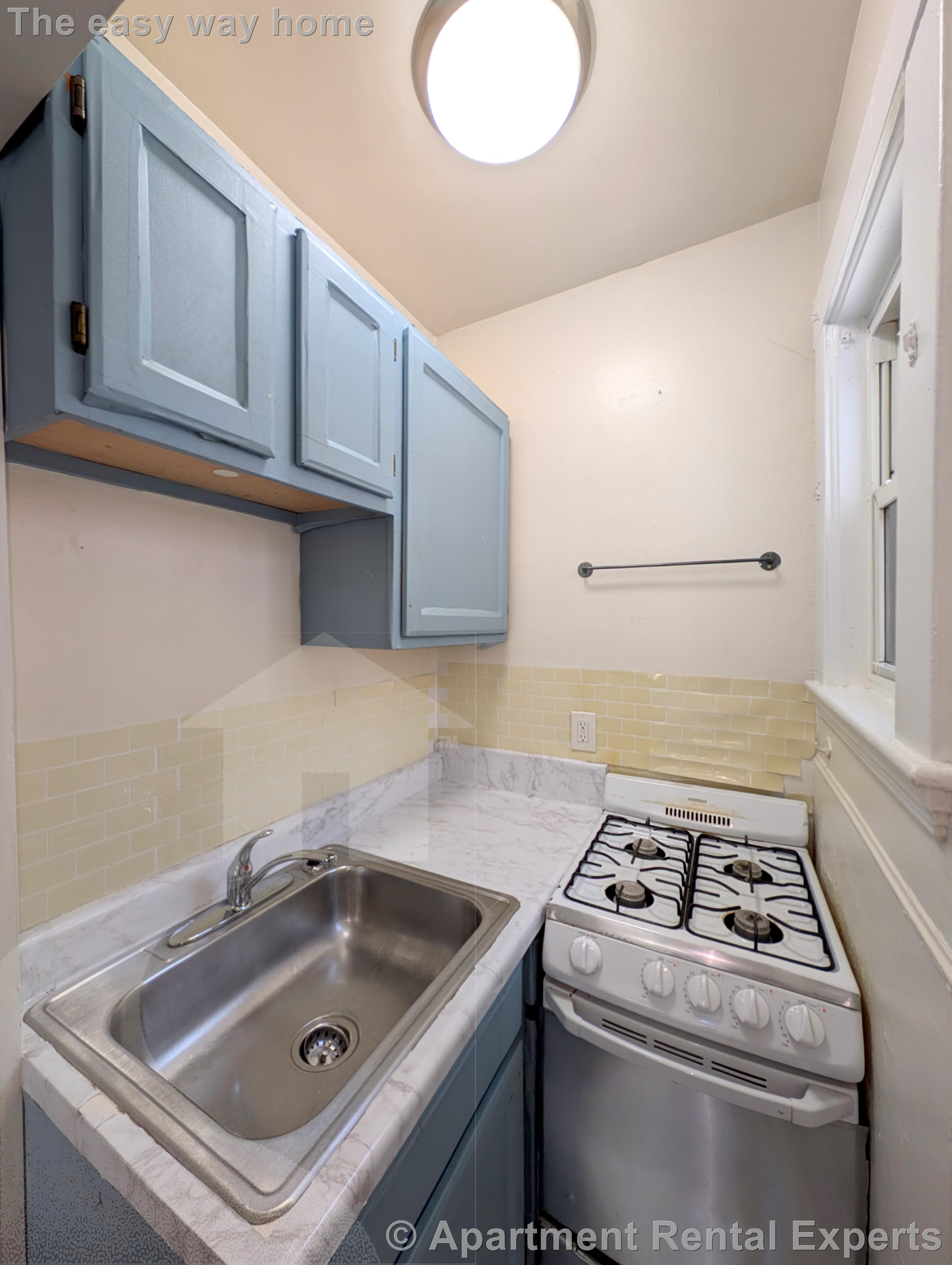 44 Central St, Spring Hill