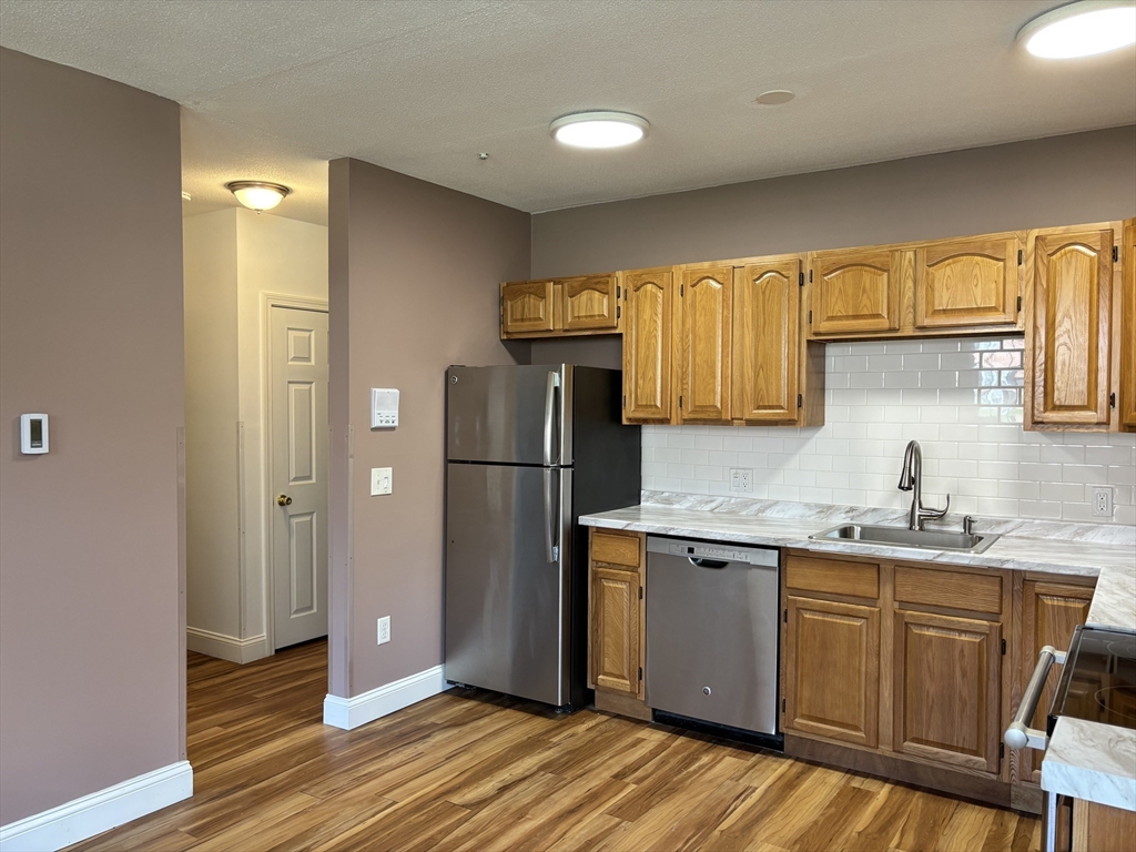 49 Leonard Rd, Boxborough