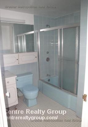 30 Gardner Rd, Brookline