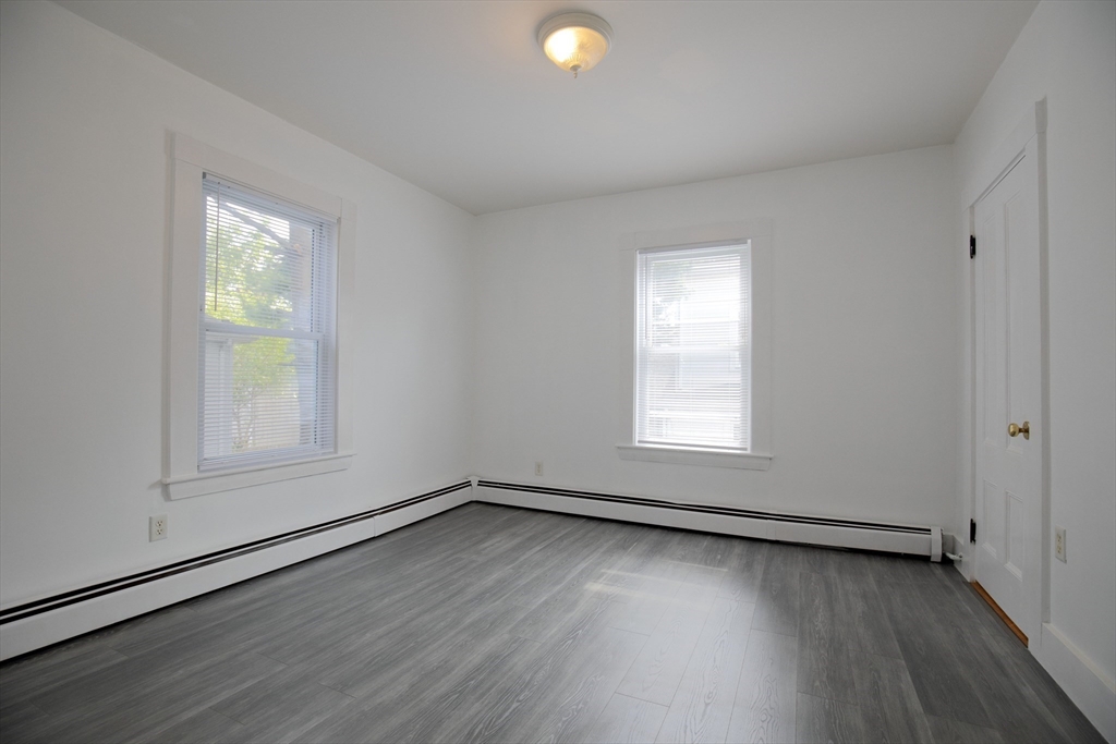 115 Taylor St, Waltham