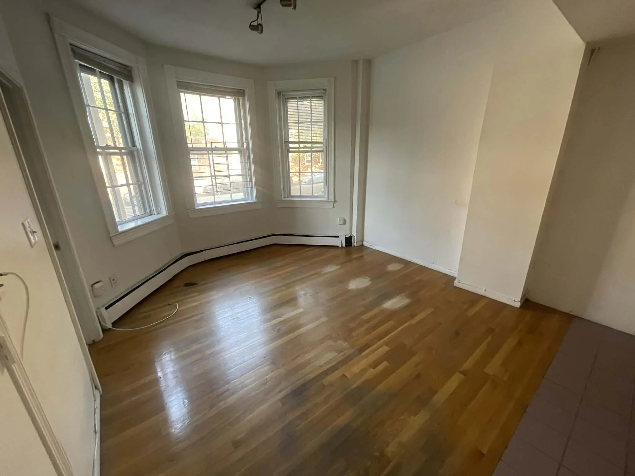 61 South Huntington Ave, Jamaica Plain