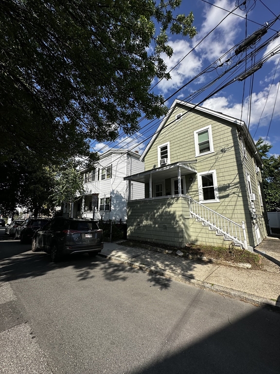 16 Nashua, Magoun Square