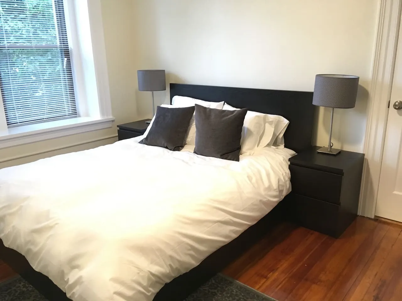 1463 Beacon St, Griggs Park