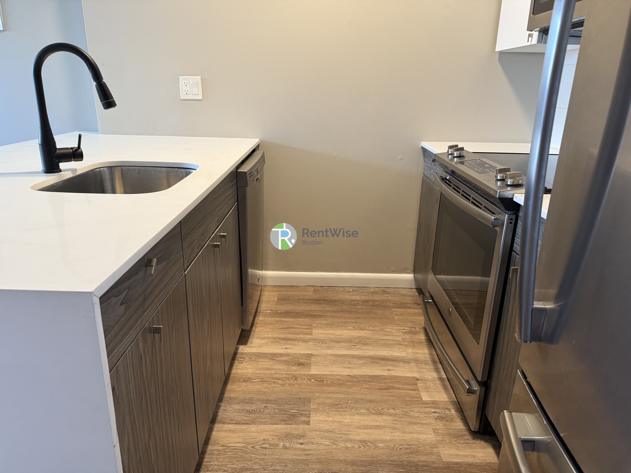 50 Evergreen St, Jamaica Plain