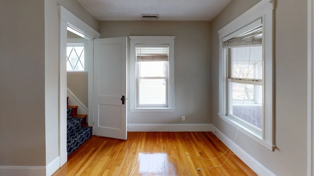 72-74 Harlow, East Arlington