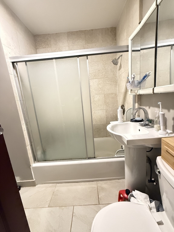 67 Pontiac St ,, Boston