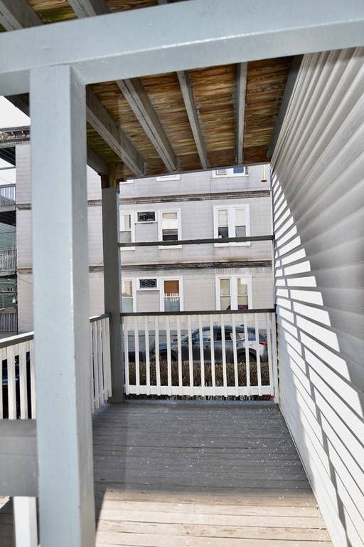 21 Treadway Rd, Dorchester