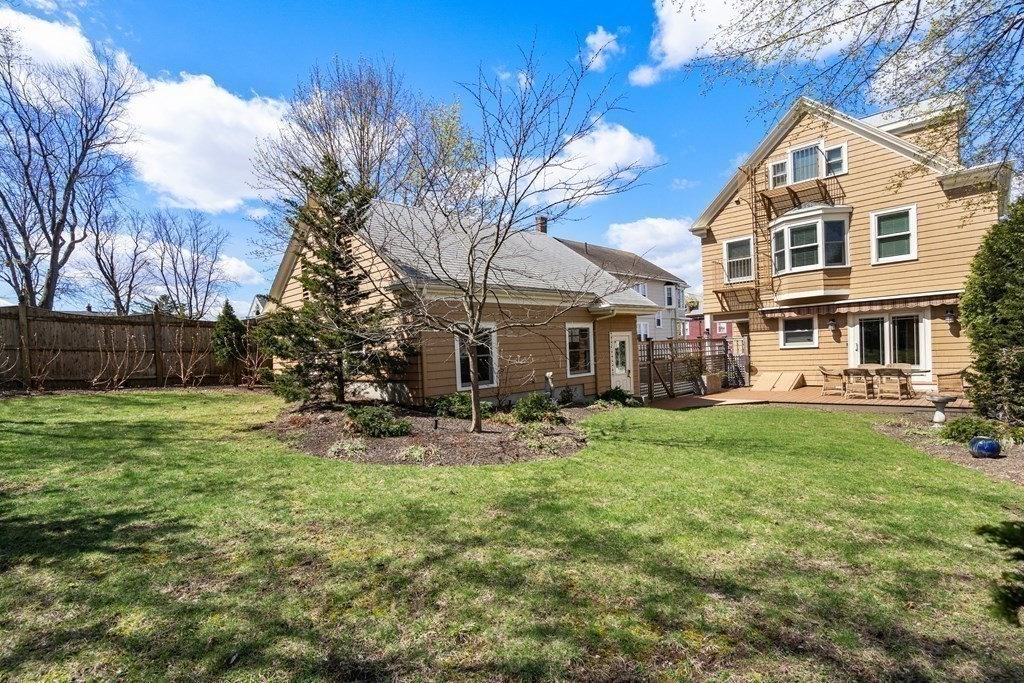 52 Hillsdale Rd, Tufts University