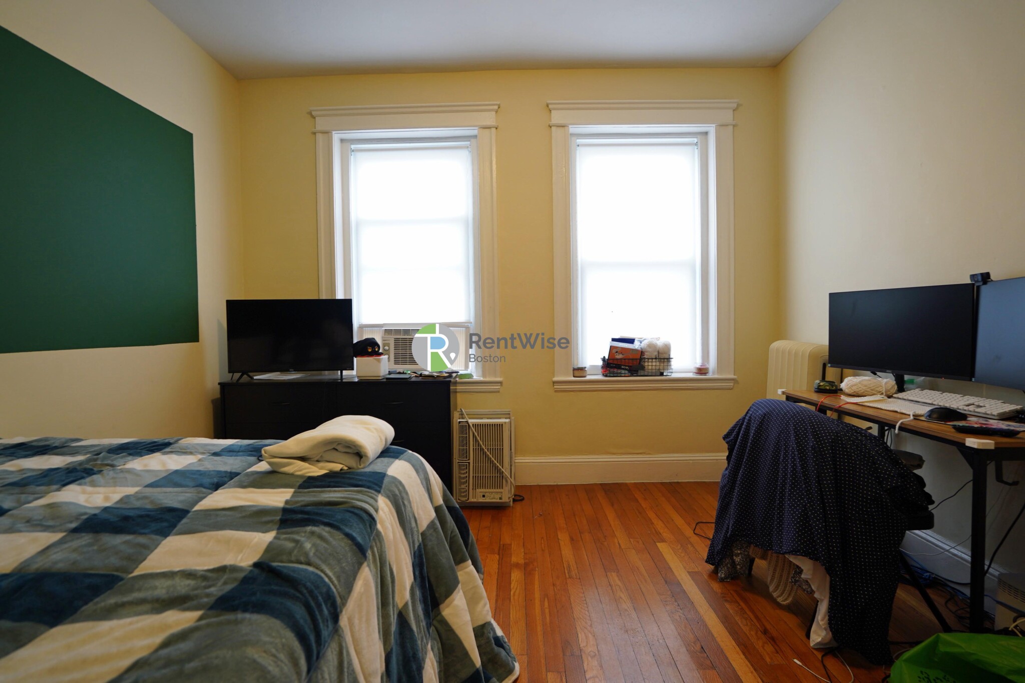 225 Kelton St, Allston