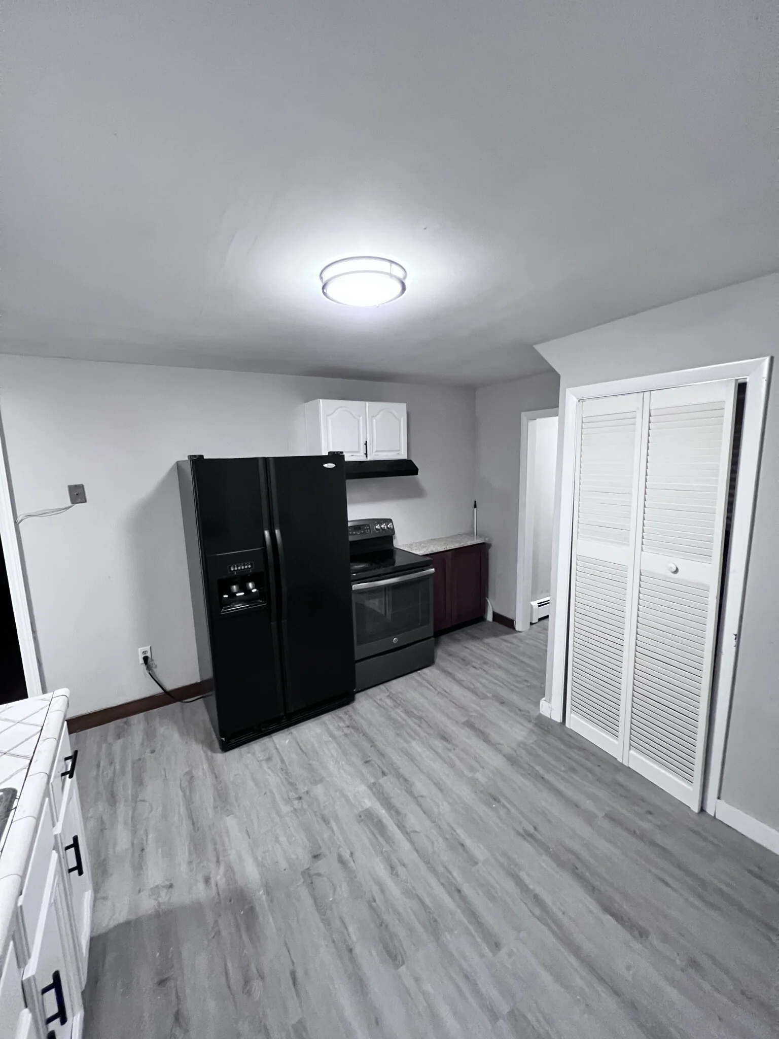 137 Florence St, Everett