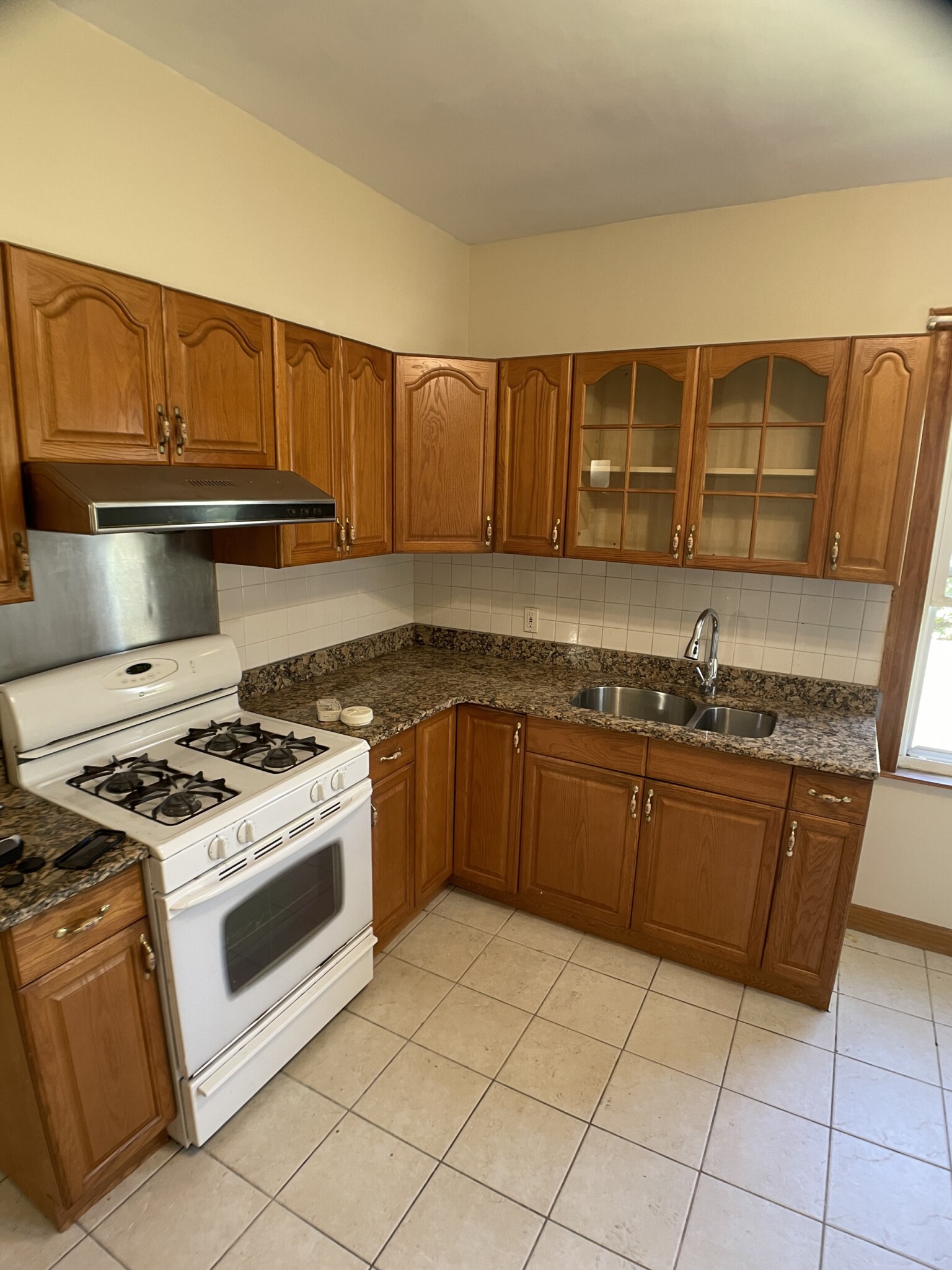 23 Harrison St, Ward Two