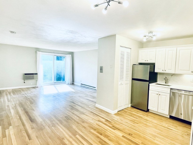 39 Englewood, Brighton