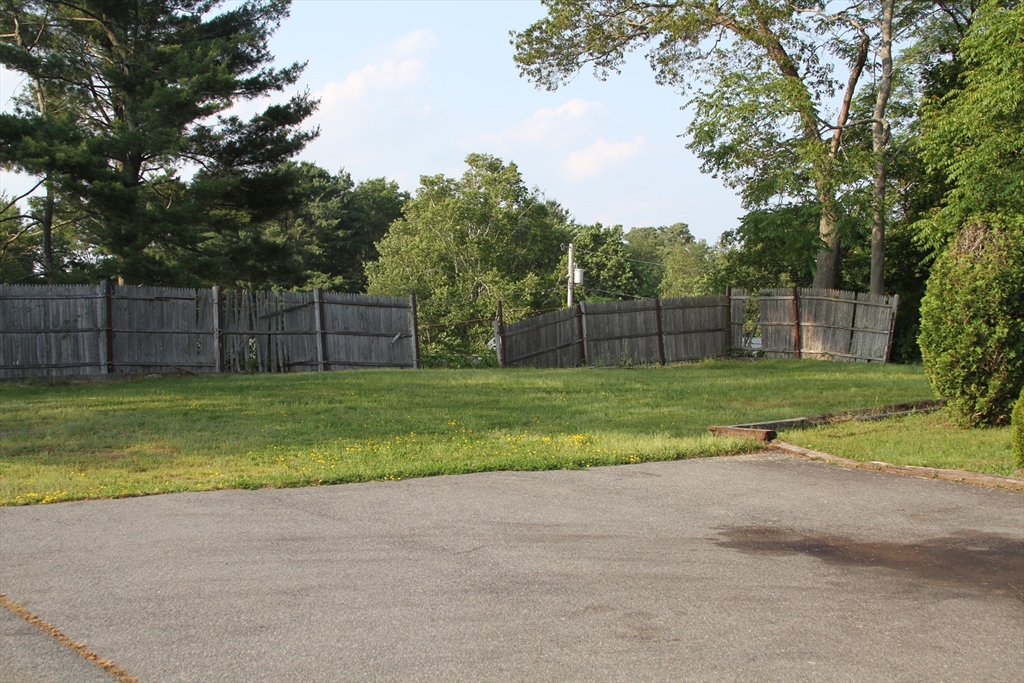 151 Canton St, Randolph