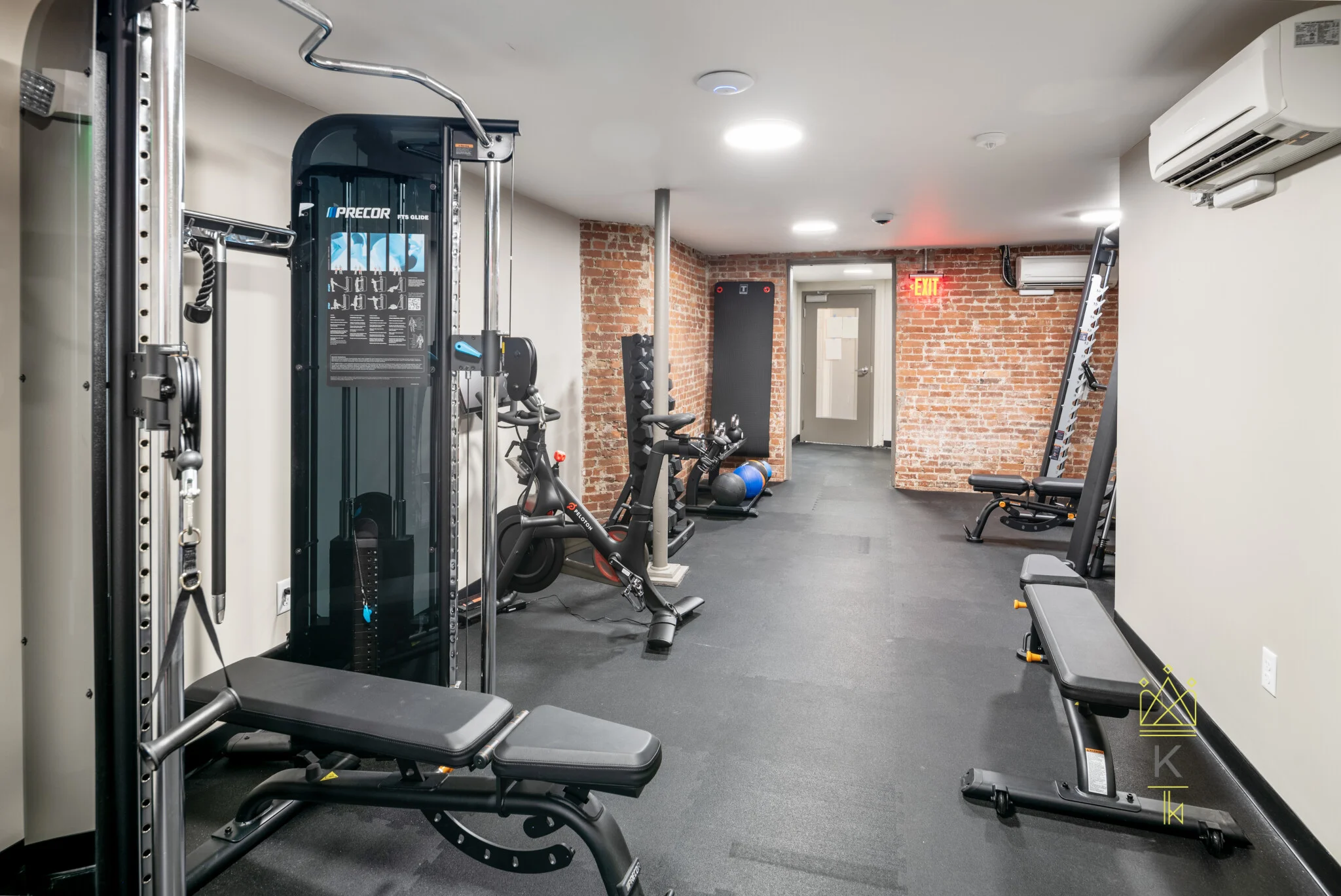 54 Auburn St, Coolidge Corner