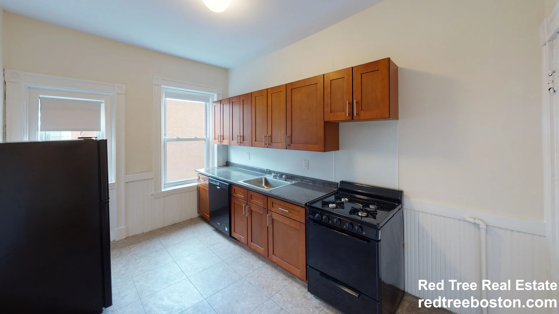 7 Mount Hood Rd, Brighton
