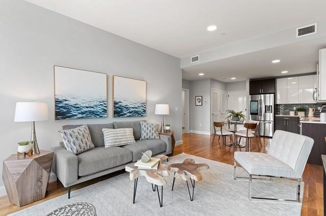 10 Taber St, Boston