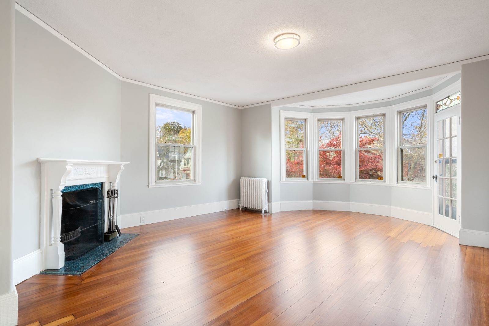 3 bed, 1 bath apartment for rent at 39 Melville Ave Unit 2, Dorchester — photo 2 of 28