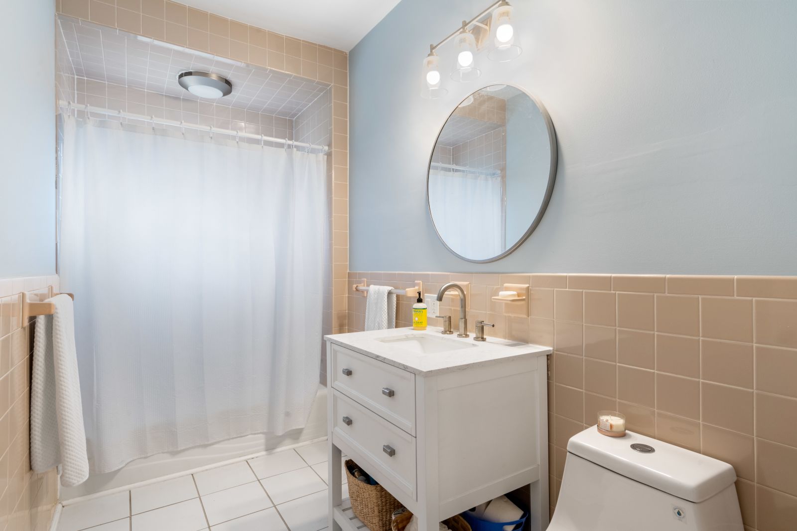3 bed, 1 bath apartment for rent at 39 Melville Ave Unit 2, Dorchester — photo 8 of 28