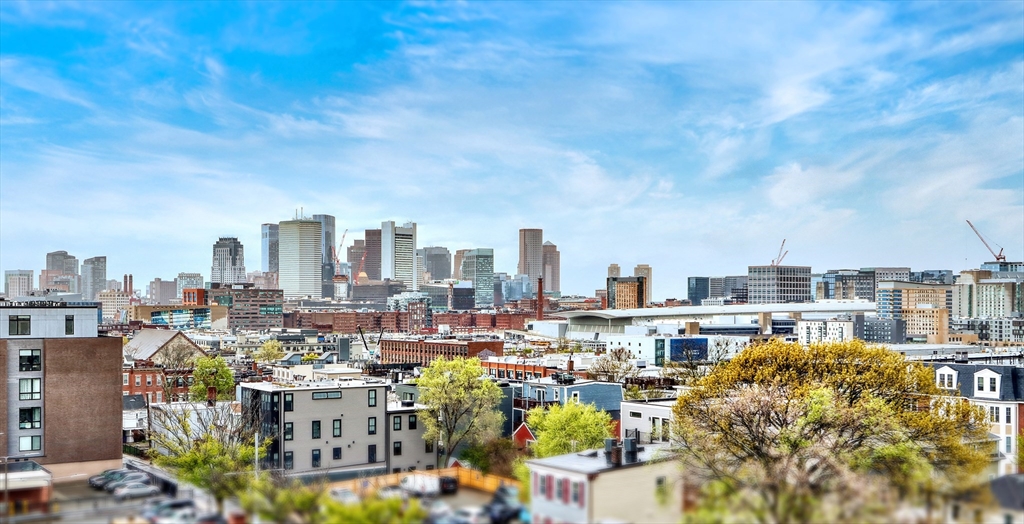 227 Bowen St, South Boston